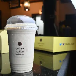 ميلك شيك لوتس